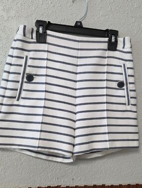 Zara White & Navy Striped High-Rise Shorts